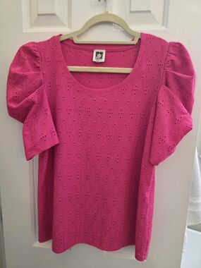 Anne Klein Hot Pink Eyelet Puff Sleeve Knit Top